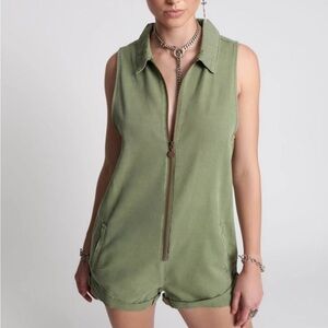 Green Sleeveless Zip-Up Romper